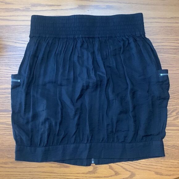Guess Zip Up Skirt Black Size Large - Picture 4 of 7